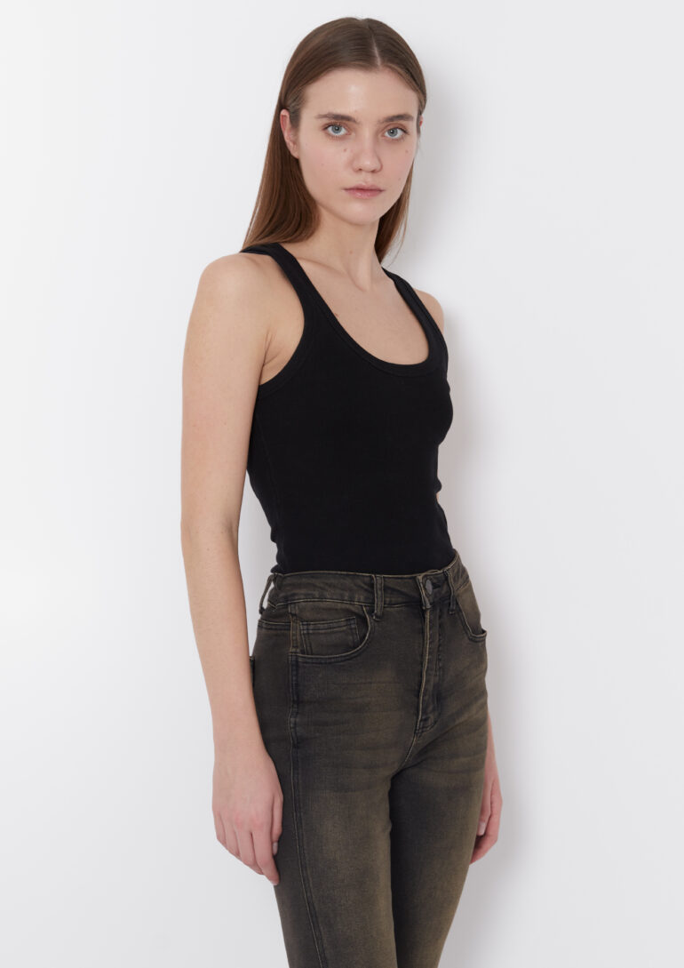 Maiia Vekhaeva polaroid photo