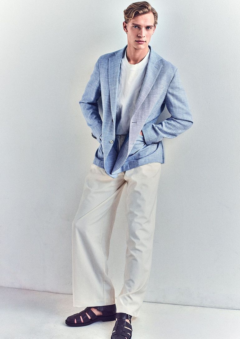 Lukas Adrian book photo