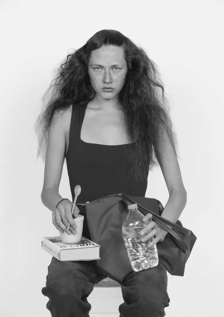 Valeria Romach / Mirthe Dijkstra / Derin Tarım / Sasha Marchenko / Arina Kablukova / Nathalie Zebrowski /Indy Enzer / Sveta Black for Sober Mag