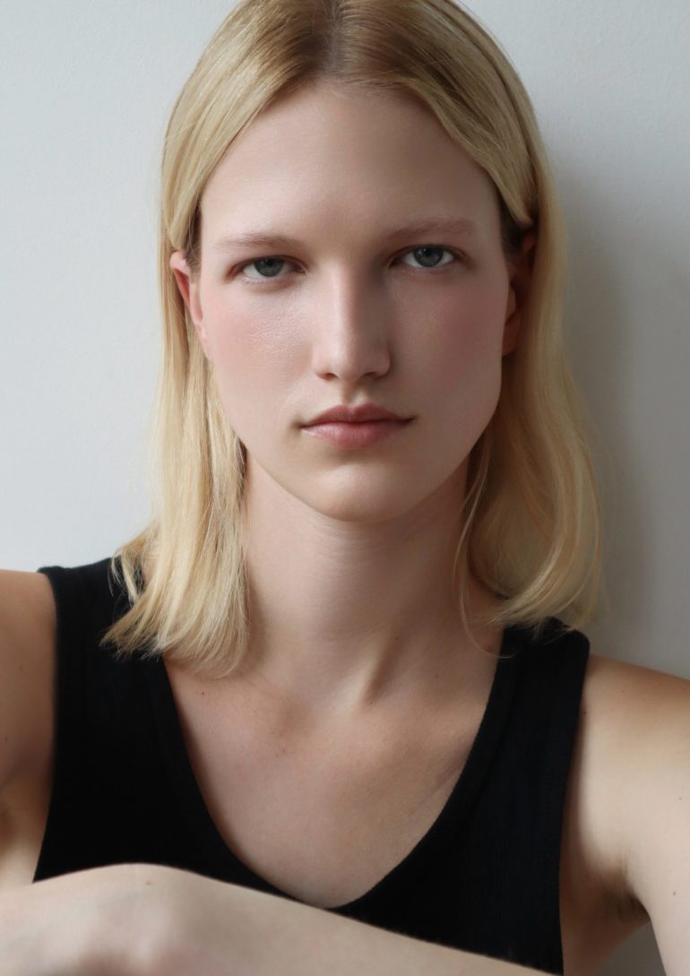 Claurette Oosthuizen polaroid photo