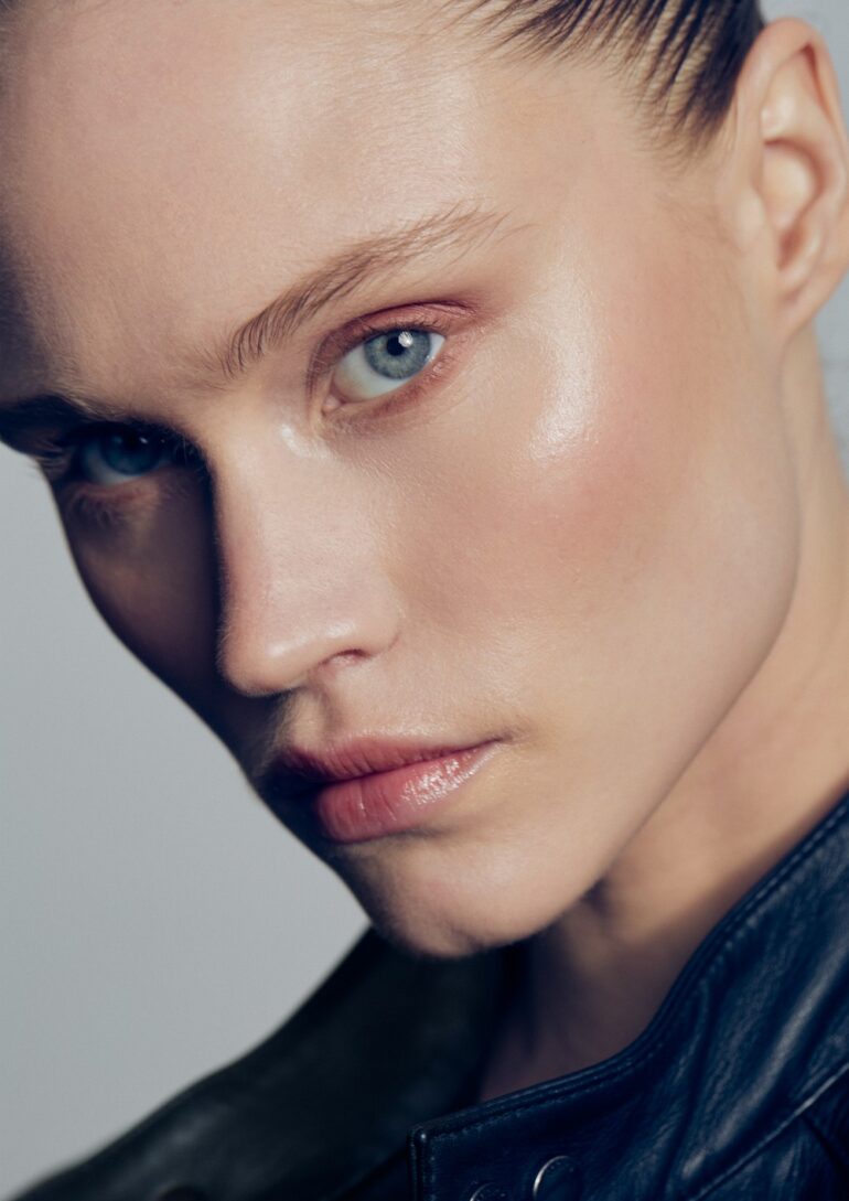 Daria Tretiakova book photo