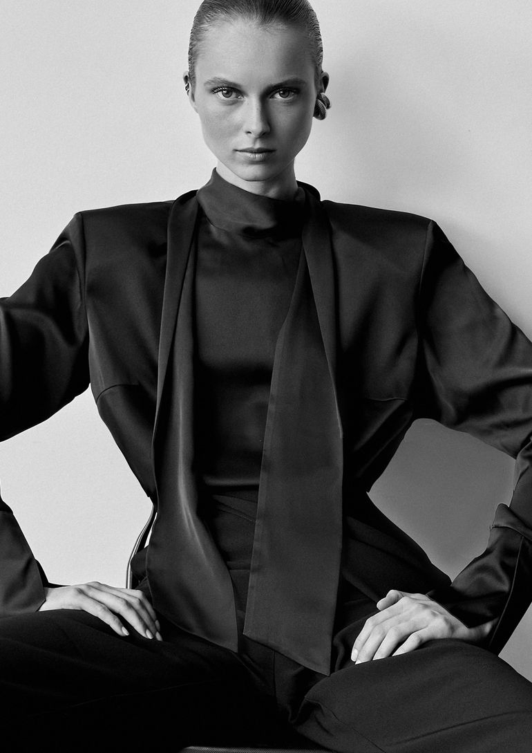 Elina Nikitina book photo
