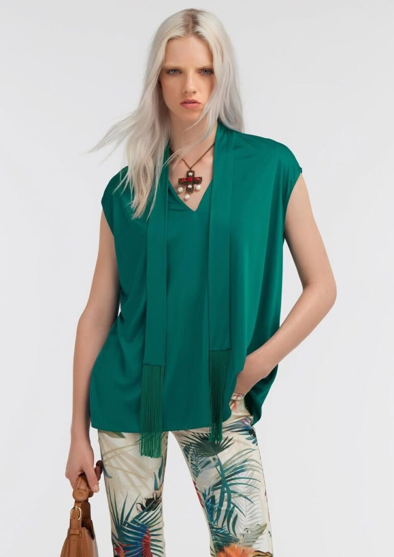 Xara Giulia book photo