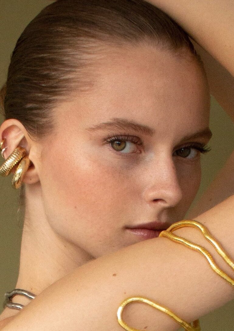 Elina Nikitina book photo