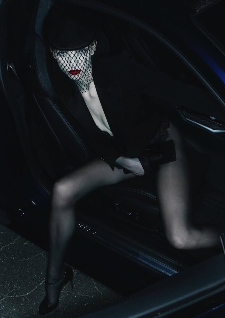 Xara Giulia book photo