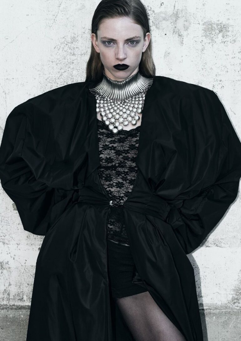 Xara Giulia book photo