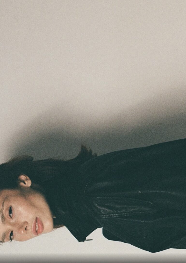 Ana 2 book photo