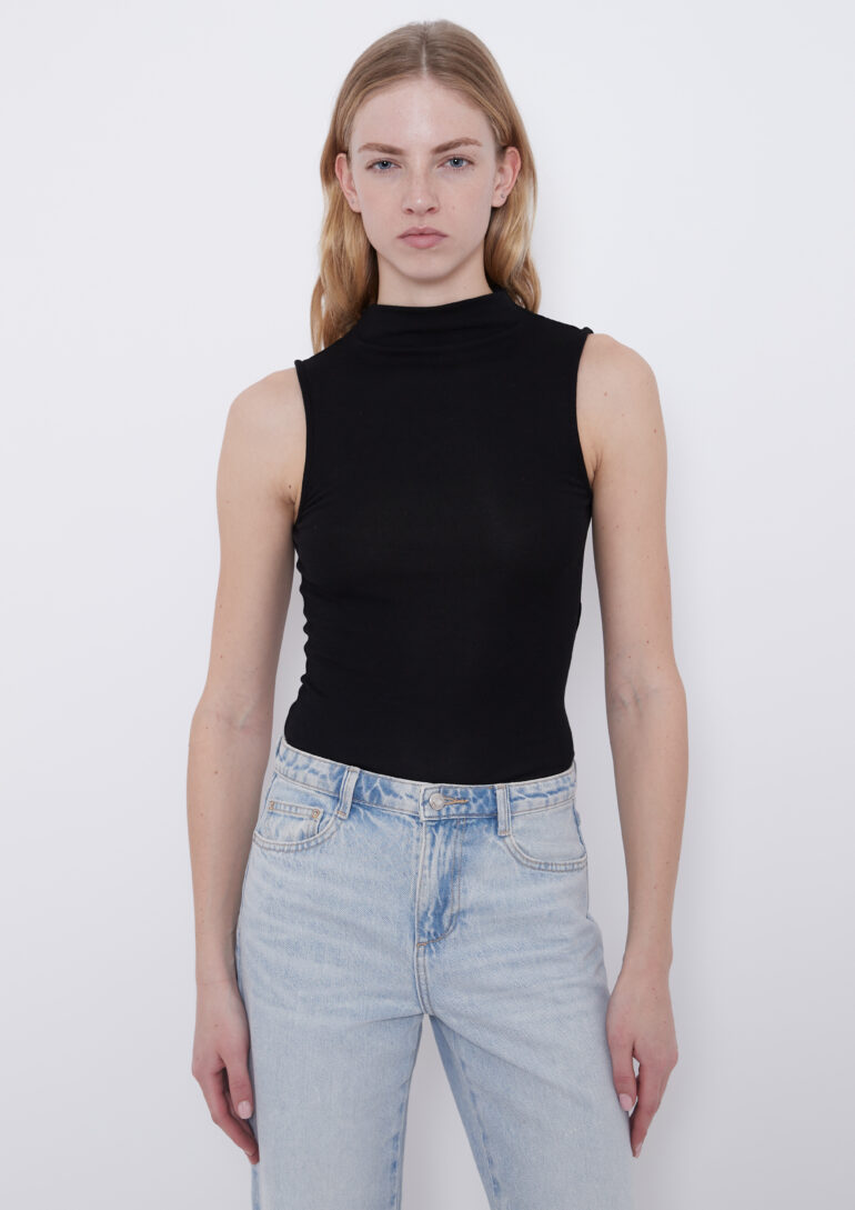 Xara Giulia polaroid photo