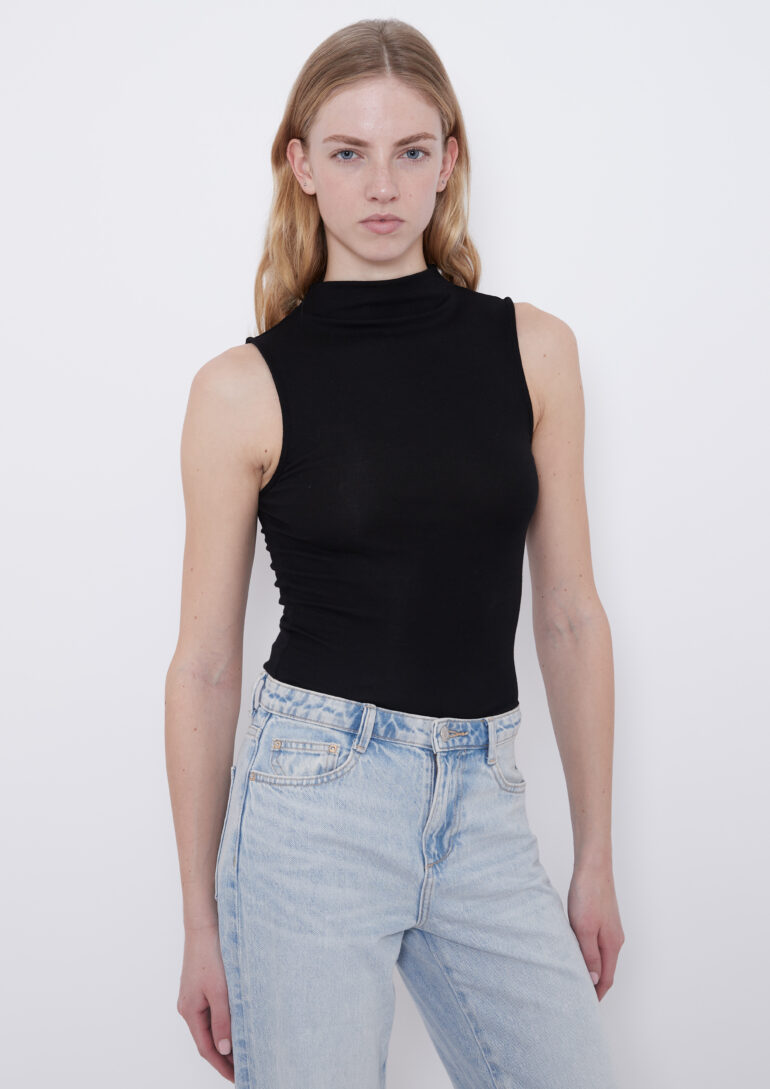 Xara Giulia polaroid photo