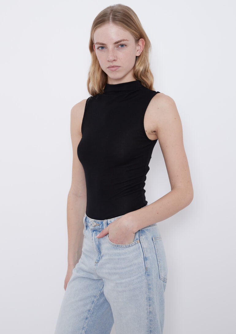 Xara Giulia polaroid photo