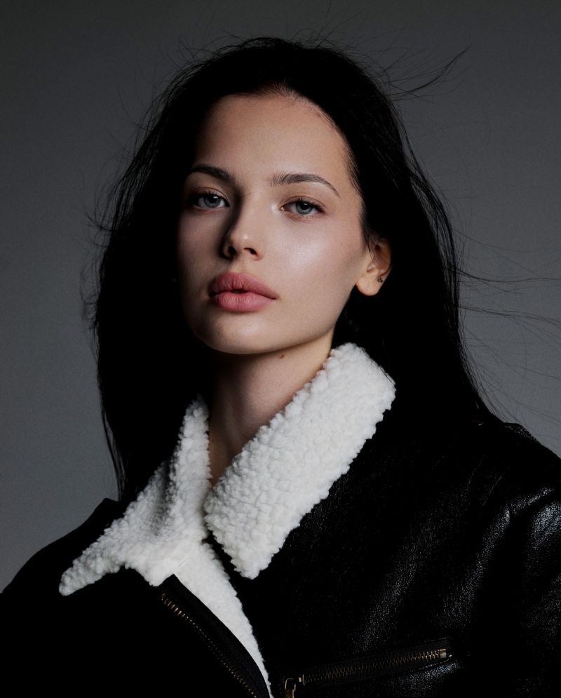 Vika Manturova profile