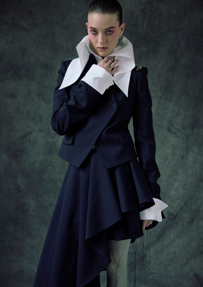 Ana Guliaeva book photo