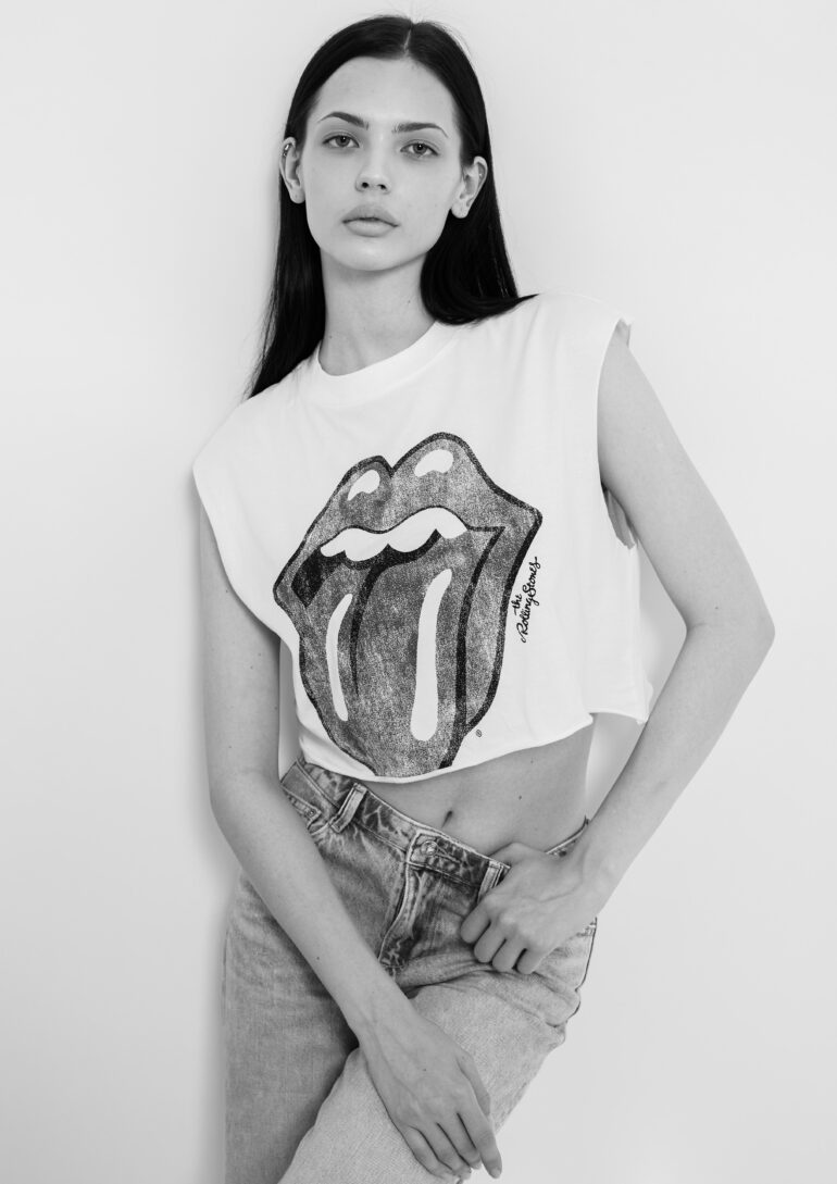 Vika Manturova book photo