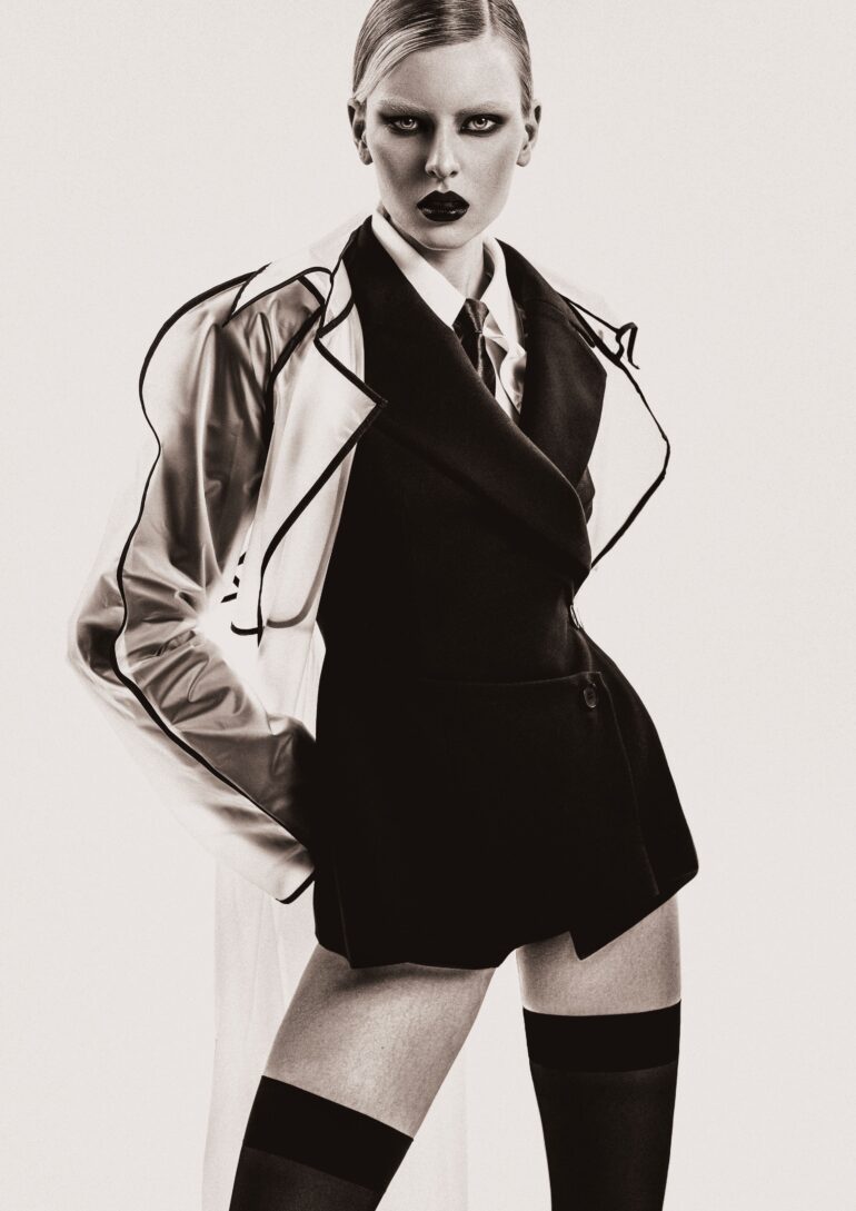 Tatti Khlapushina book photo