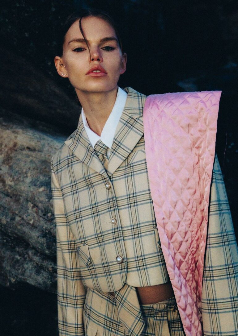 Daphne Maas book photo