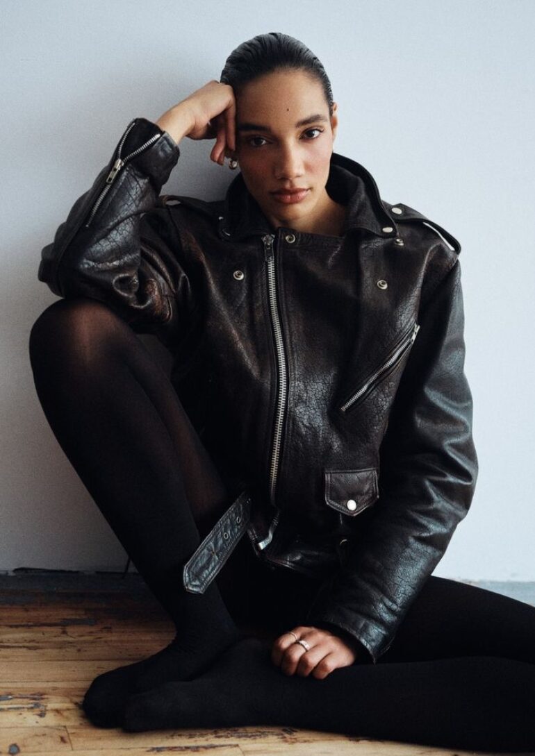 Arielle Smith book photo