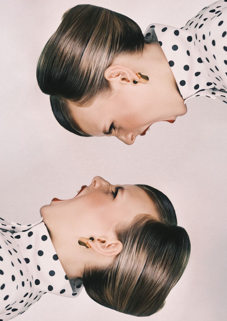 Tatti Khlapushina book photo