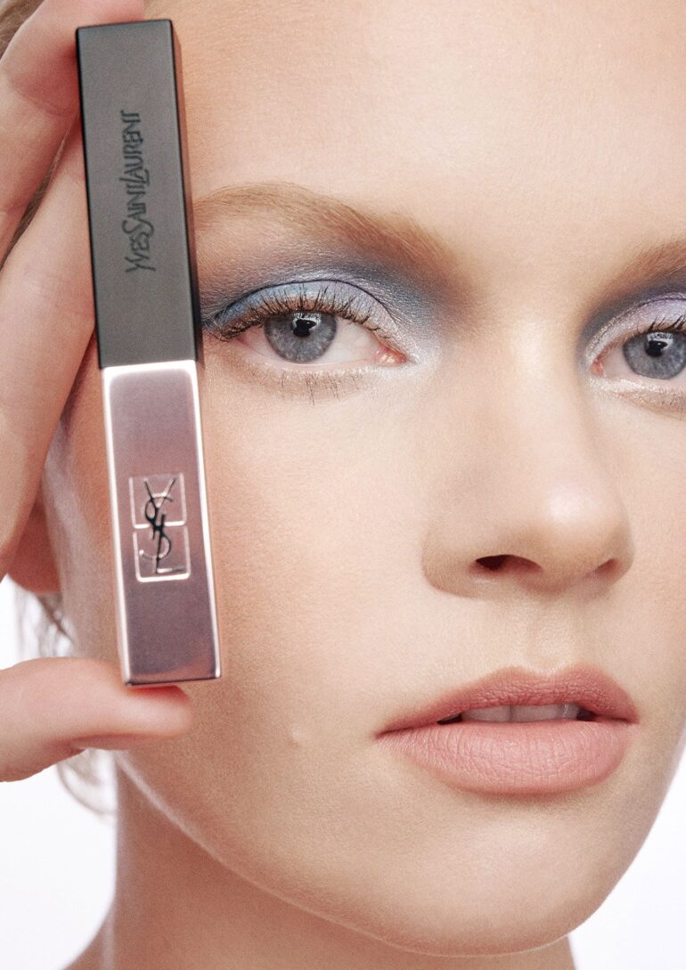 Linde Derickx book photo