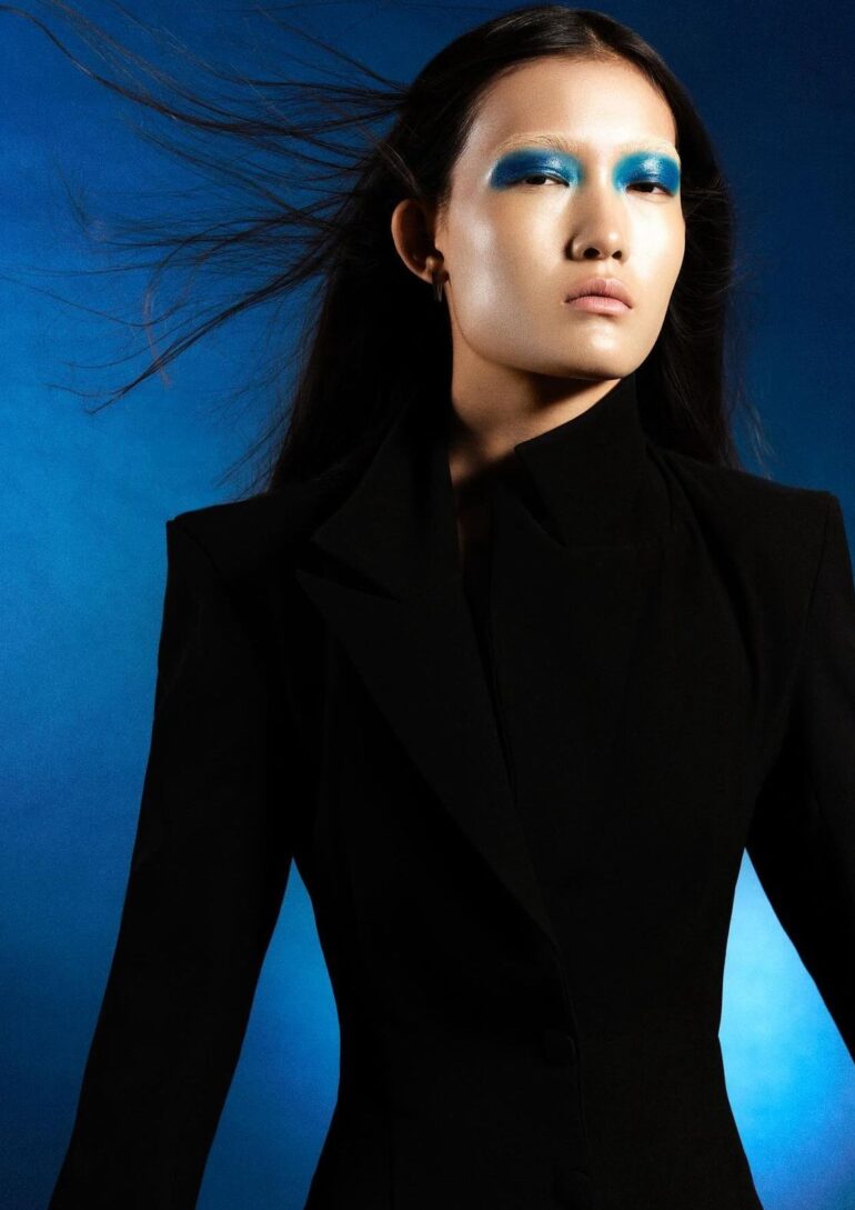 Tomiris Kim book photo