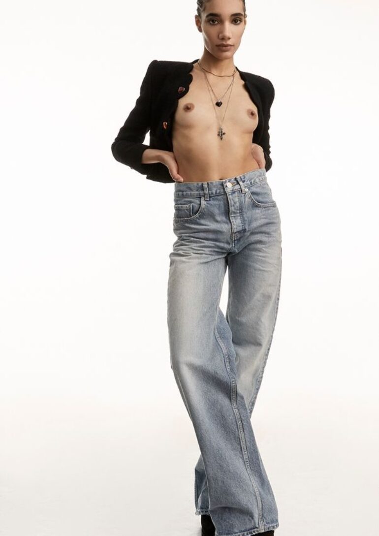 Arielle Smith book photo