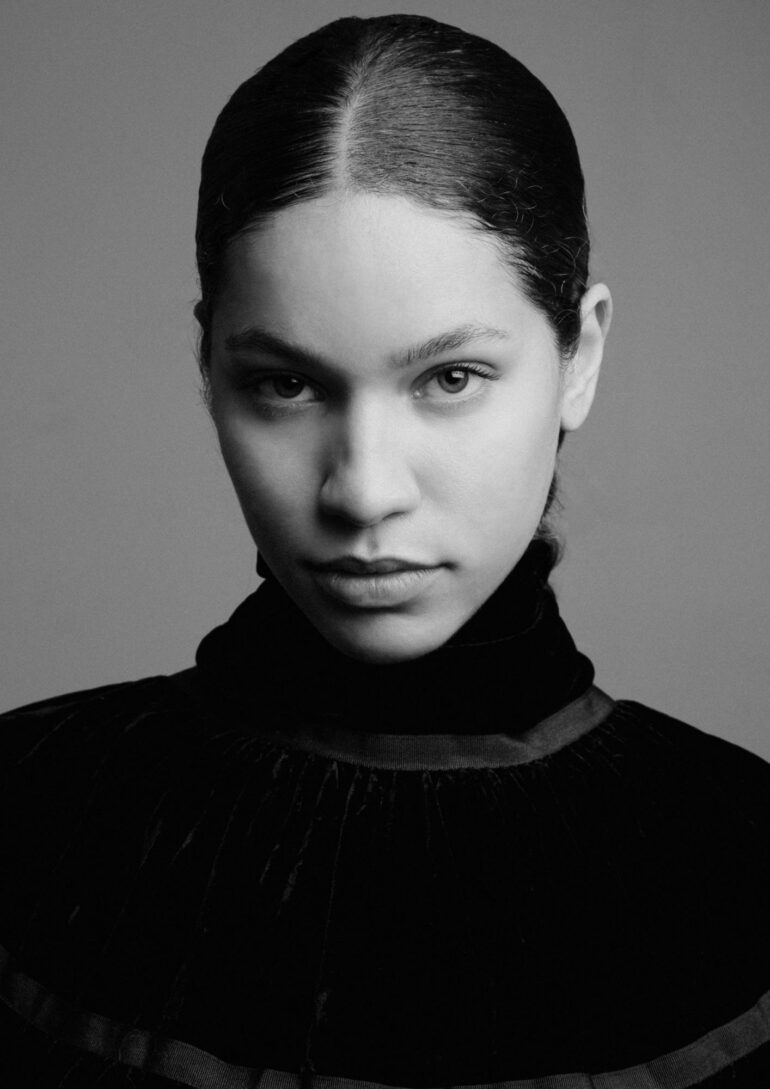 Noa Blaaker book photo