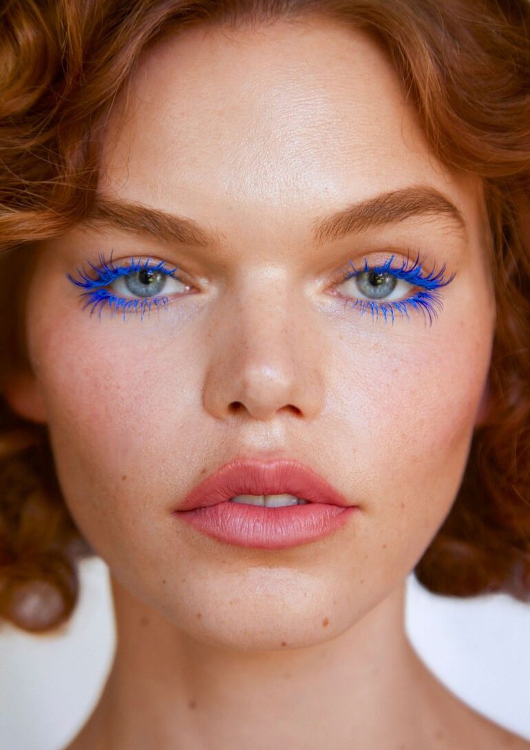 Daphne Maas book photo