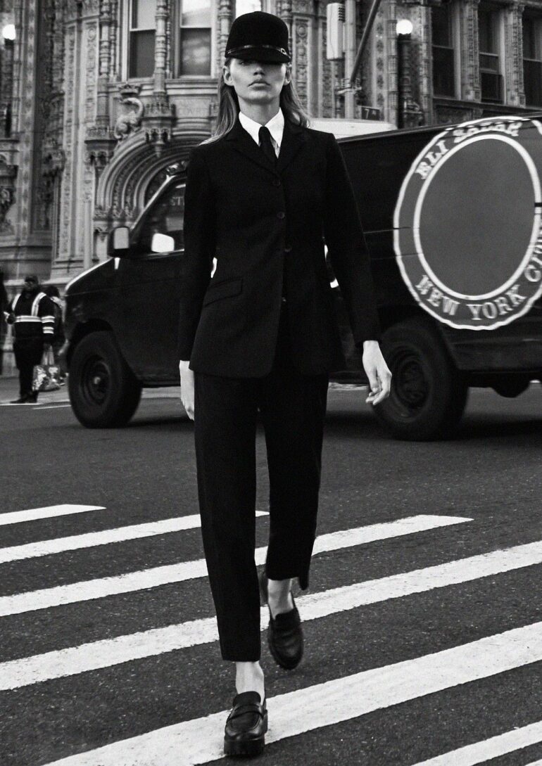 Daphne Maas book photo