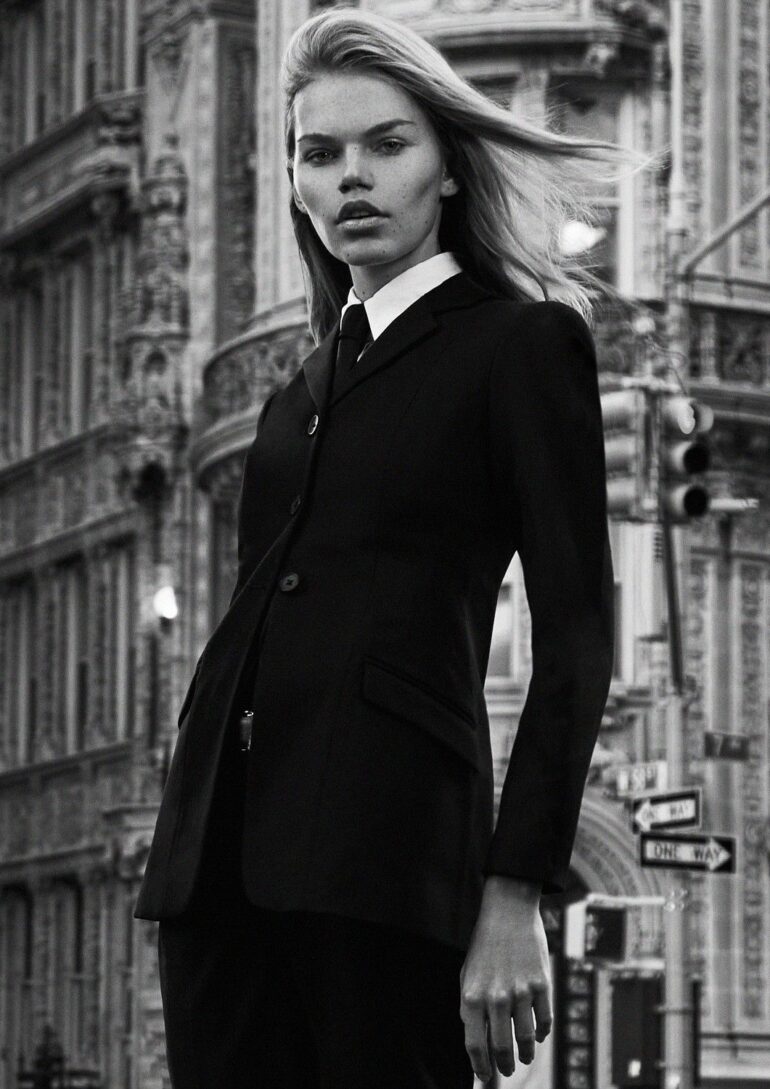 Daphne Maas book photo