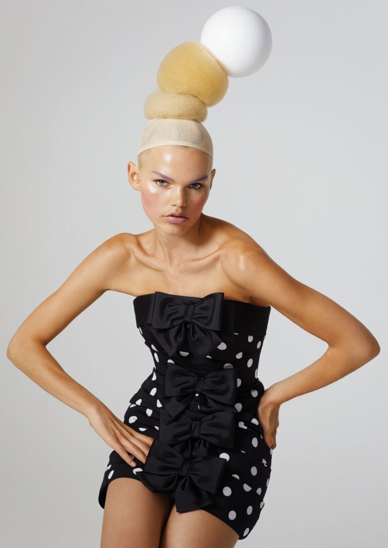 Daphne Maas book photo