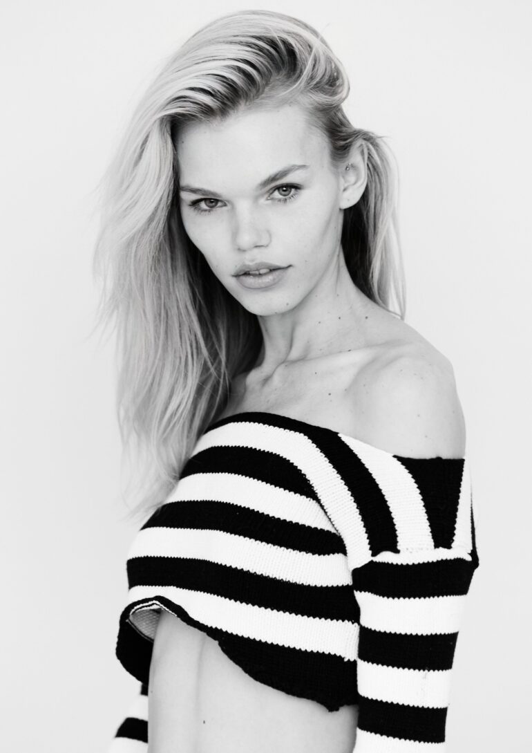 Daphne Maas book photo