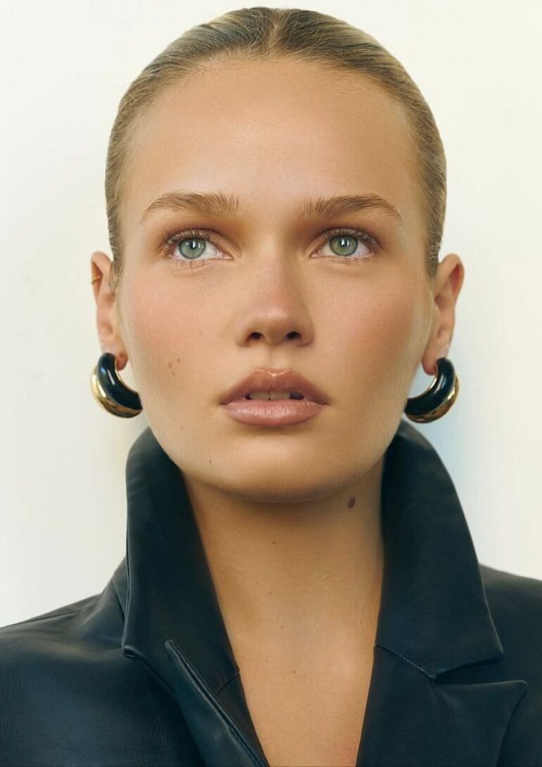 Lauren Perryman book photo