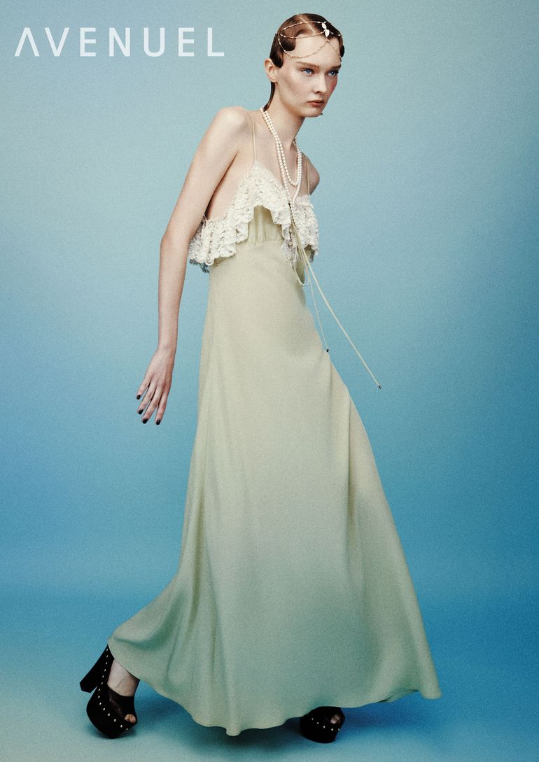 Dina Vasileva book photo