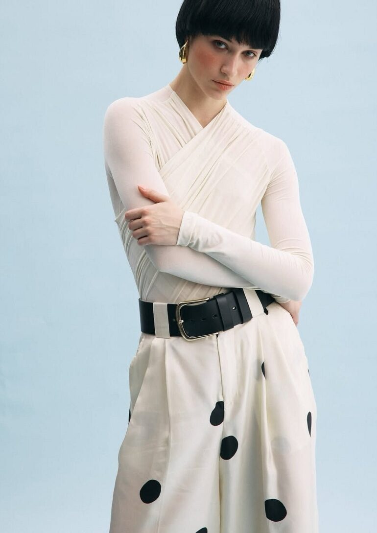 Izabel Tevdoradze book photo