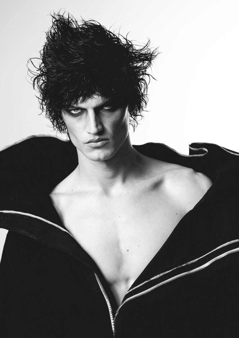 Ruslan Chernetsov book photo