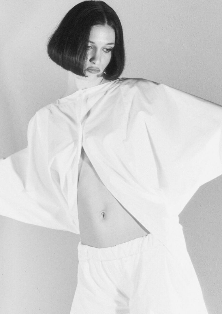 Izabel Tevdoradze book photo