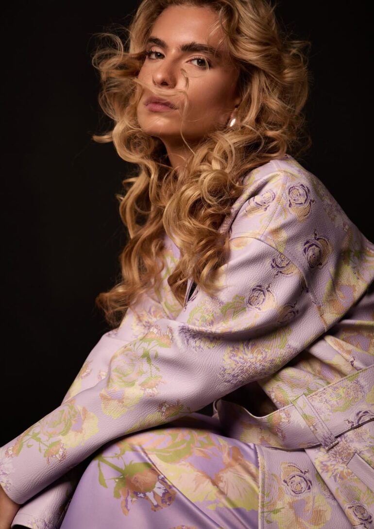 Aline Kleiner book photo