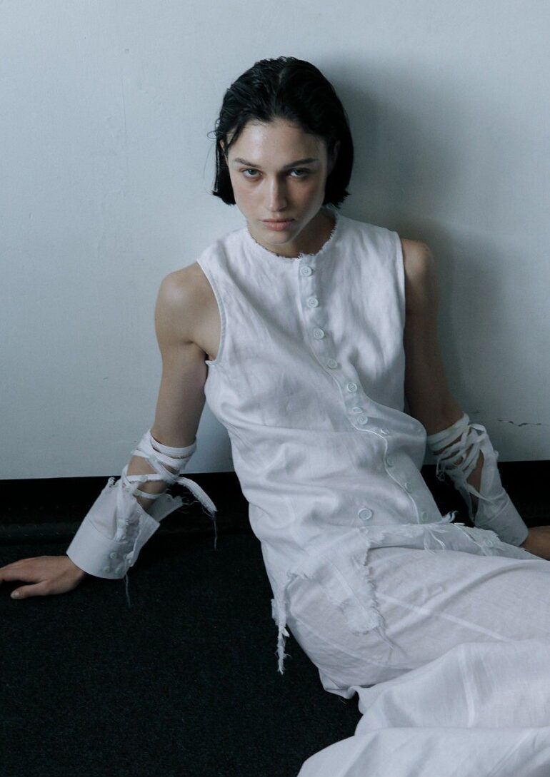 Izabel Tevdoradze book photo