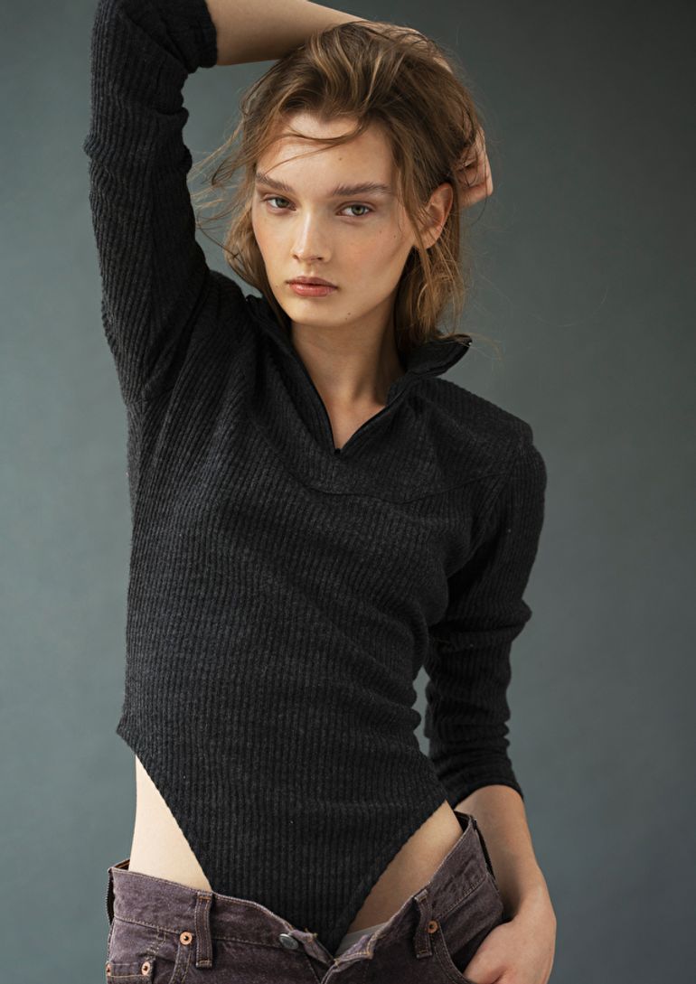 Dina Vasileva book photo