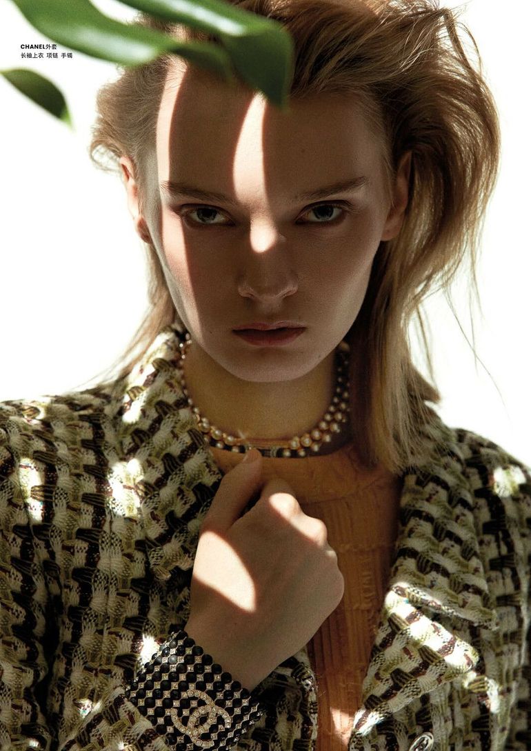 Dina Vasileva book photo