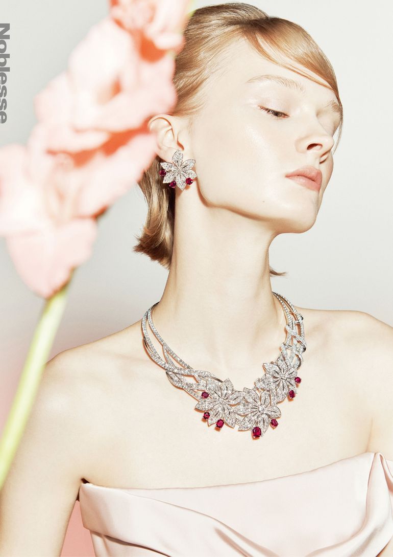 Dina Vasileva book photo