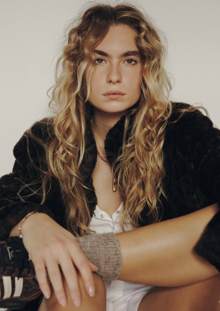 Aline Kleiner book photo