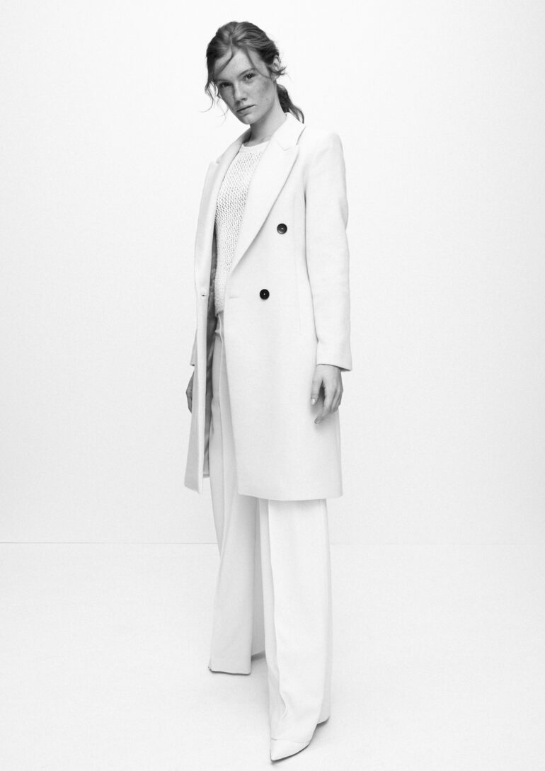 Jona Gudmundsdottir book photo