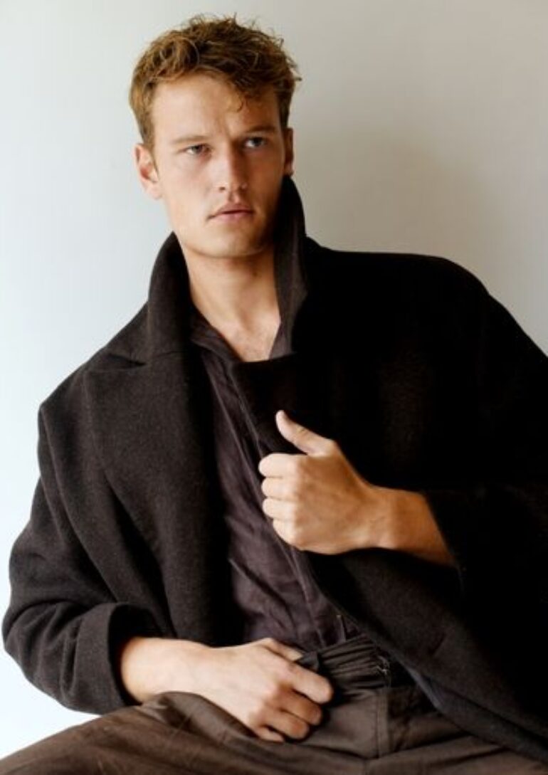 Arn Braun book photo