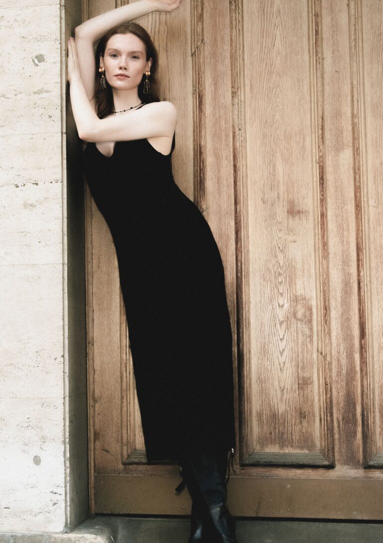 Jona Gudmundsdottir book photo