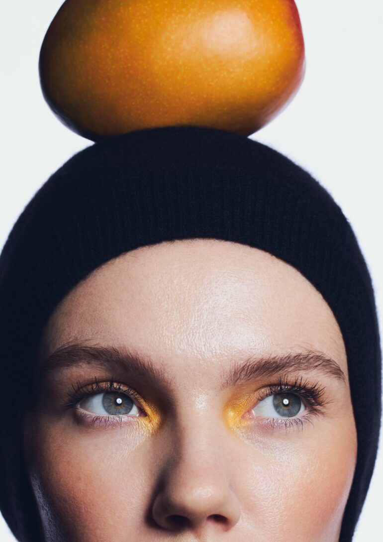 Jona Gudmundsdottir book photo