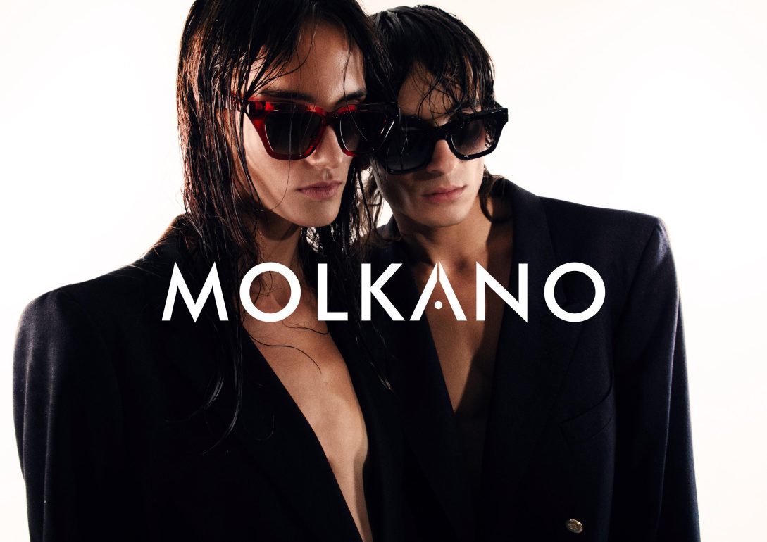 Nat Kostopoulou book photo