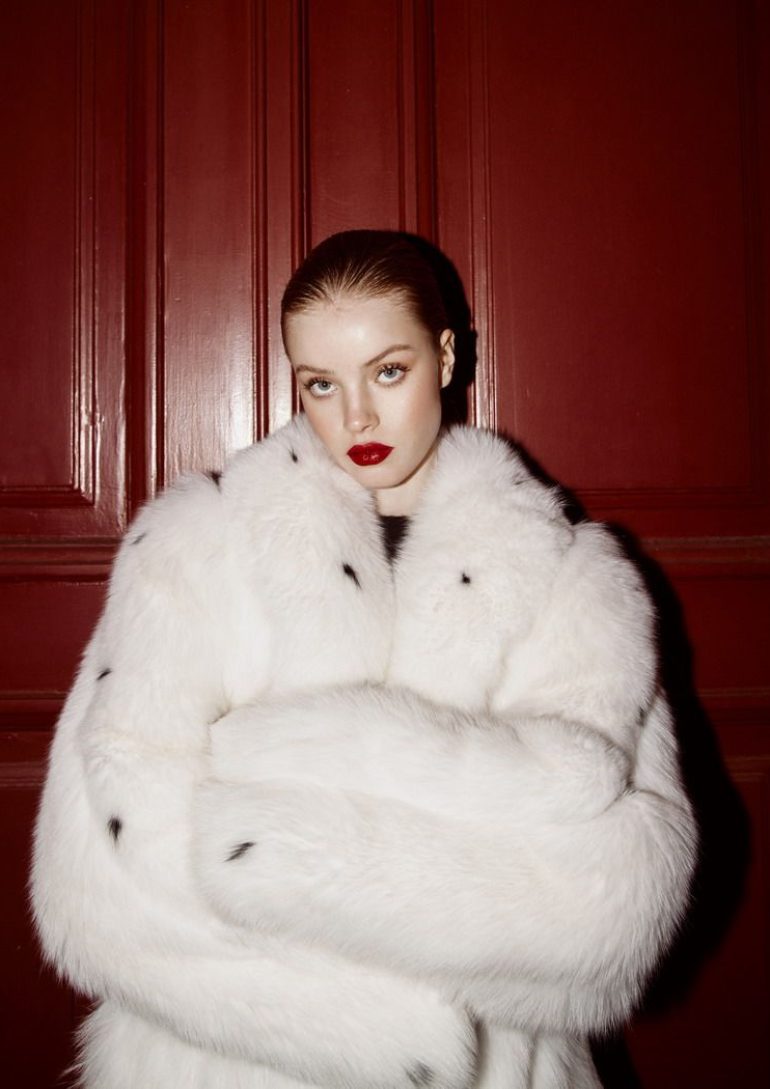 Ema Machacova book photo