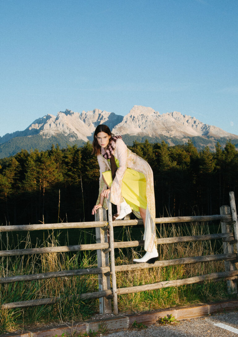 Johanna Defant book photo