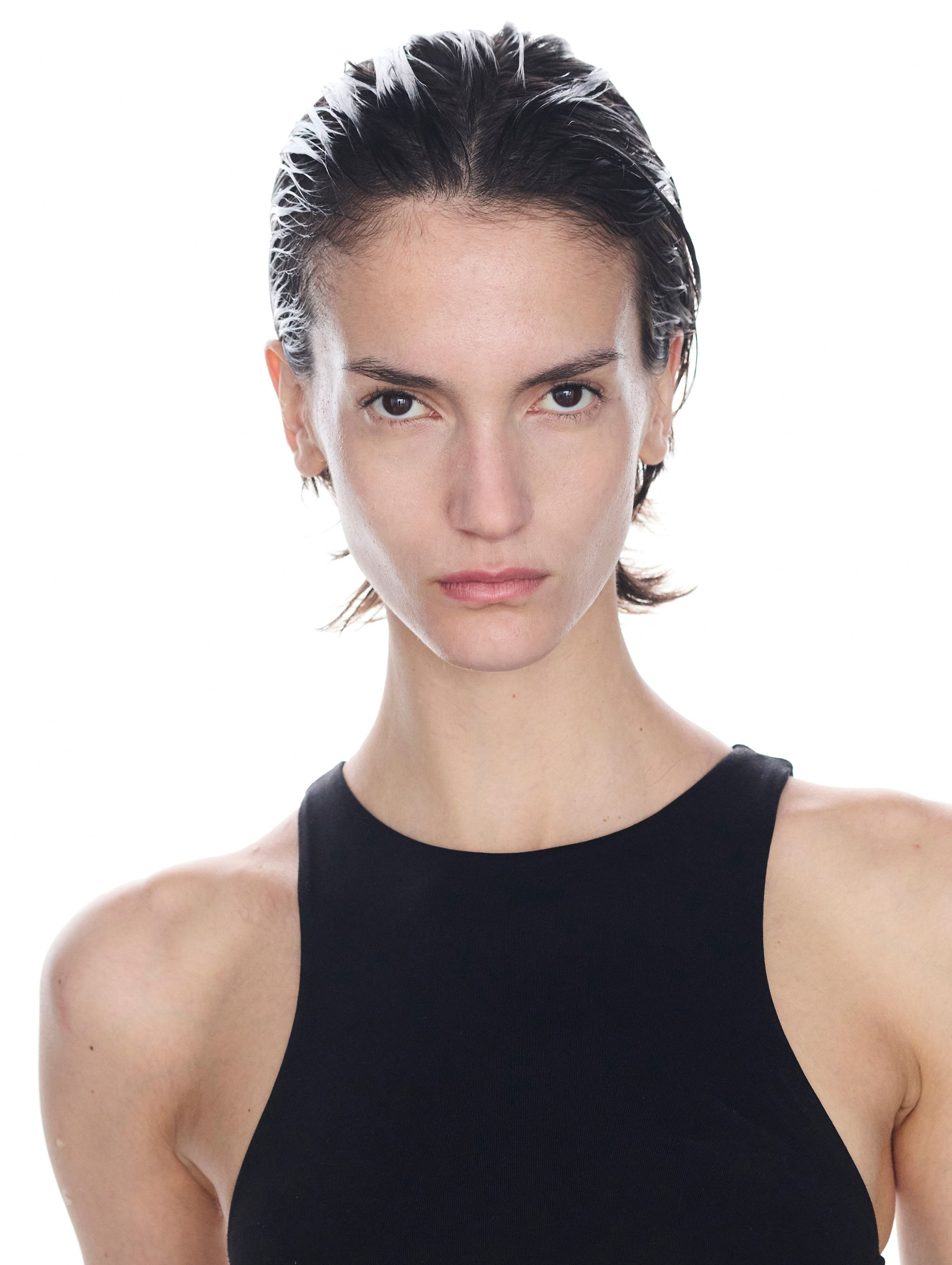 Nat Kostopoulou profile