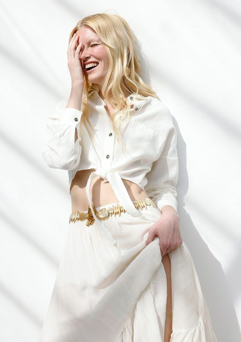 Saloma Sycheva book photo